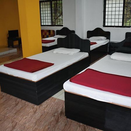 Hotel GANANJAYA Gokarna  Buitenkant foto